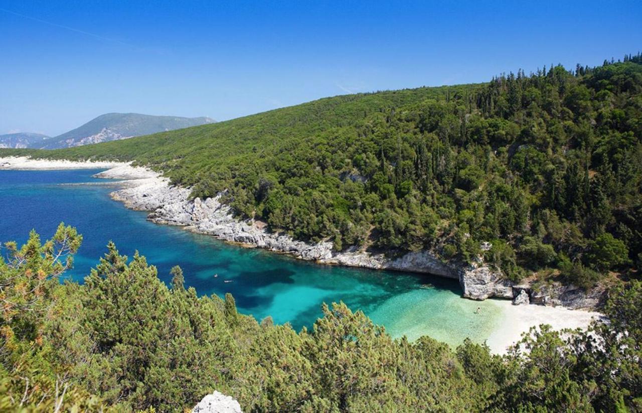 Villa Ireni Waterfont Fiskardo Buitenkant foto