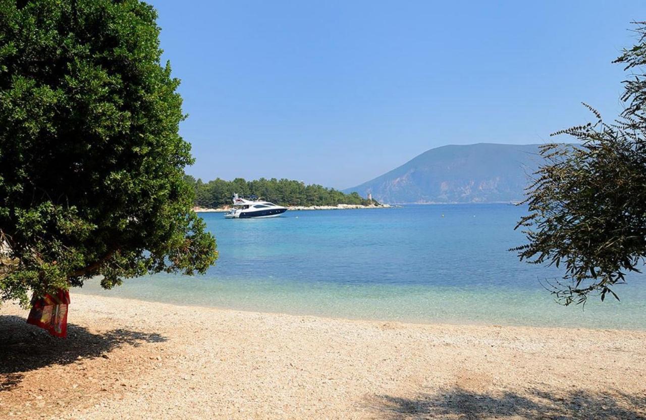 Villa Ireni Waterfont Fiskardo Buitenkant foto