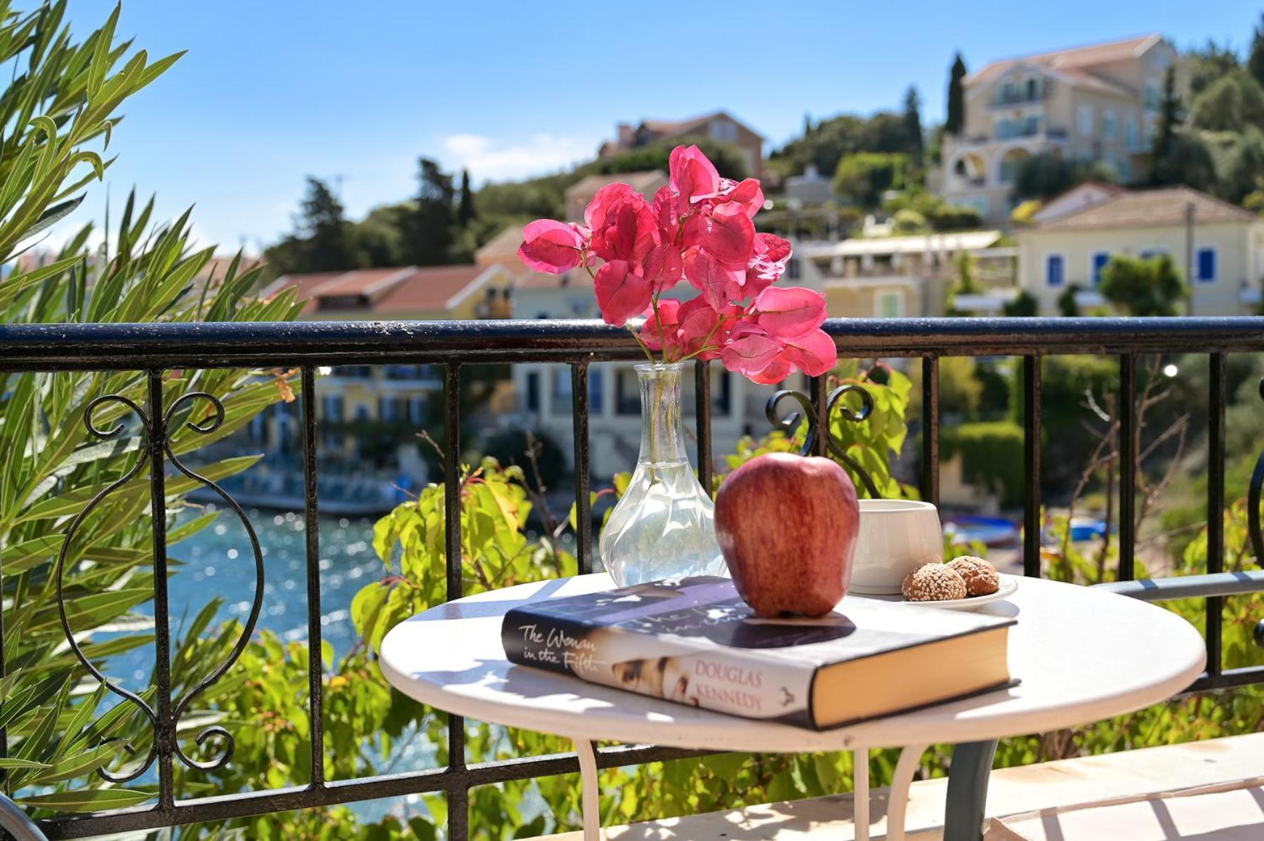 Villa Ireni Waterfont Fiskardo Buitenkant foto